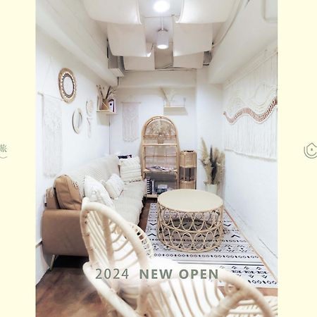 Wondertime2- Ladies' Inn 'Taipei Main Station Exterior foto